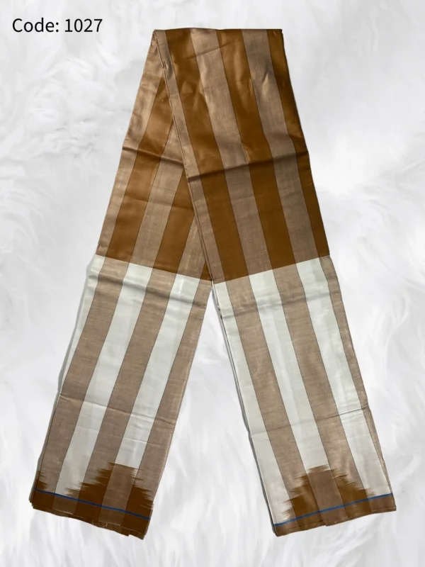 e-Tati Premium Plus Lungi – 1027 (Power Loom) - Image 2
