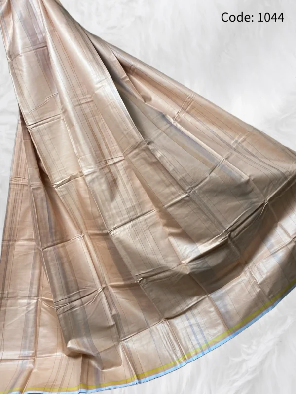e-Tati Premium Lungi - 1044 (Power Loom) - Image 3