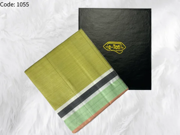 e-Tati Signature Plus Lungi - 1055 (Handmade) - Image 4